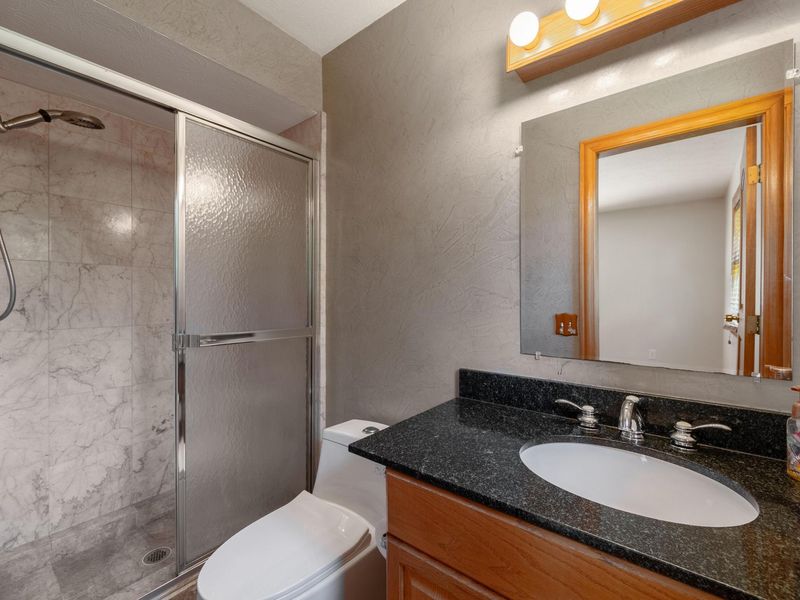 4880 Hayden Run Road, Columbus, OH 43221 Photo 48