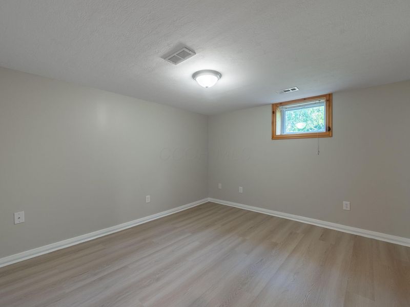 4880 Hayden Run Road, Columbus, OH 43221 Photo 58