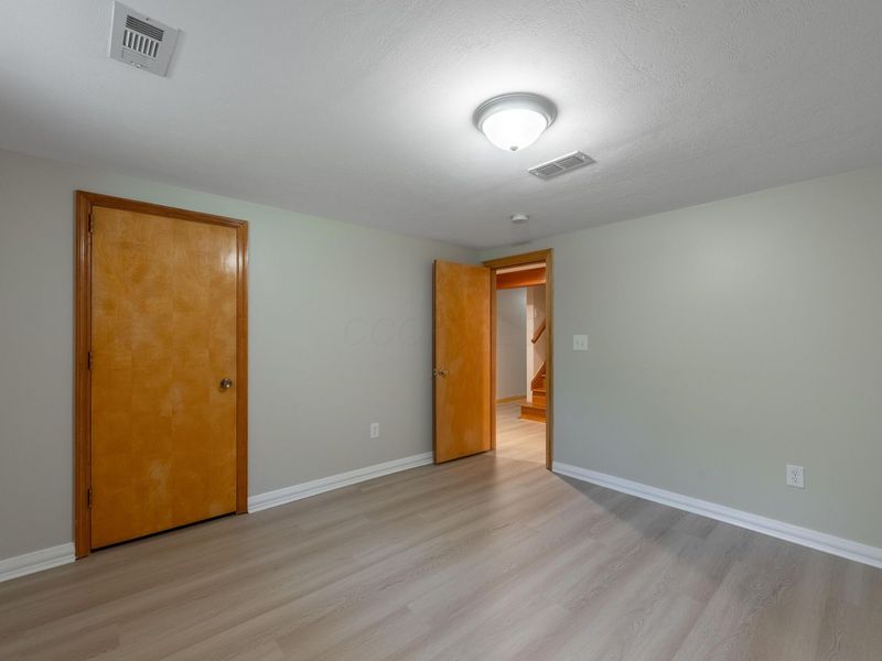 4880 Hayden Run Road, Columbus, OH 43221 Photo 59