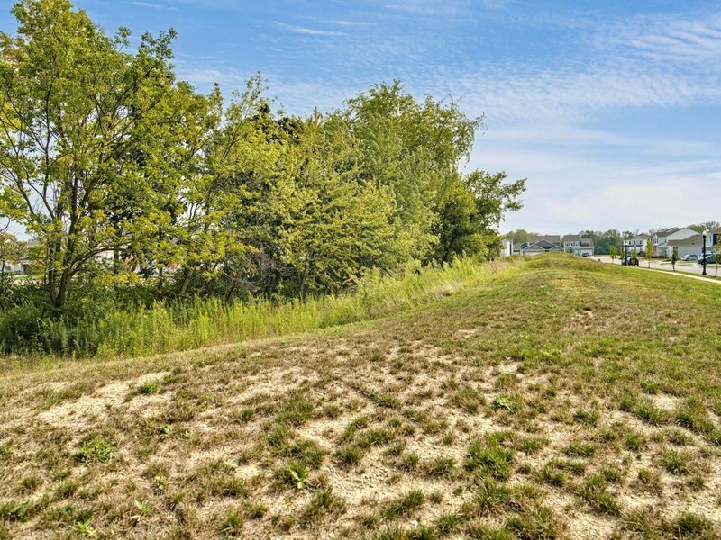 1380 Marinelli Drive E, Columbus, OH 43228 Photo 53