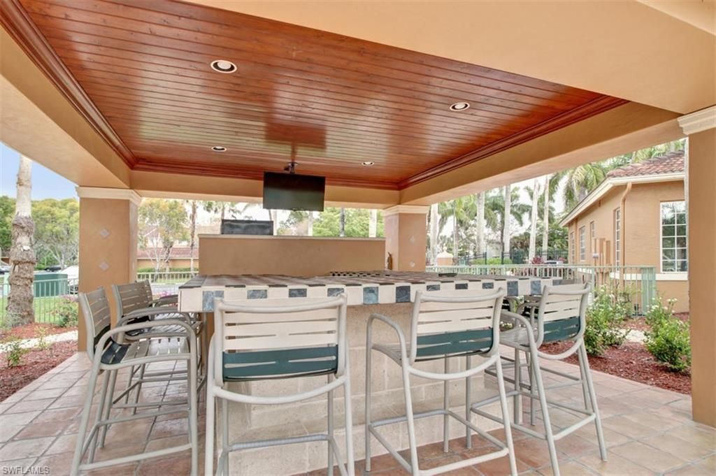 1265 Wildwood Lakes Blvd, Unit 207, Naples, FL 34104 Photo