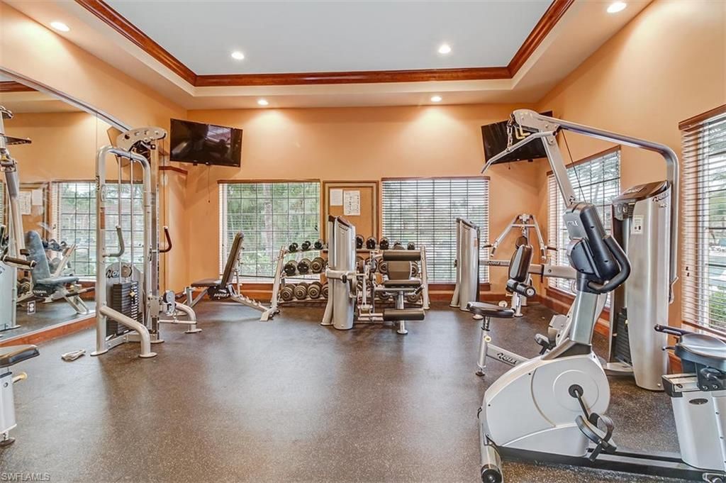 1265 Wildwood Lakes Blvd, Unit 207, Naples, FL 34104 Photo