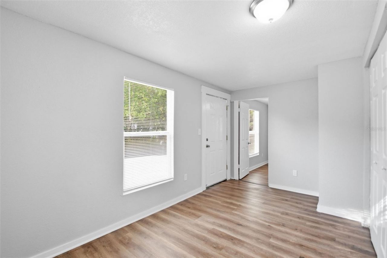3745 S 16th Avenue S, Saint Petersburg, FL 33711 Photo