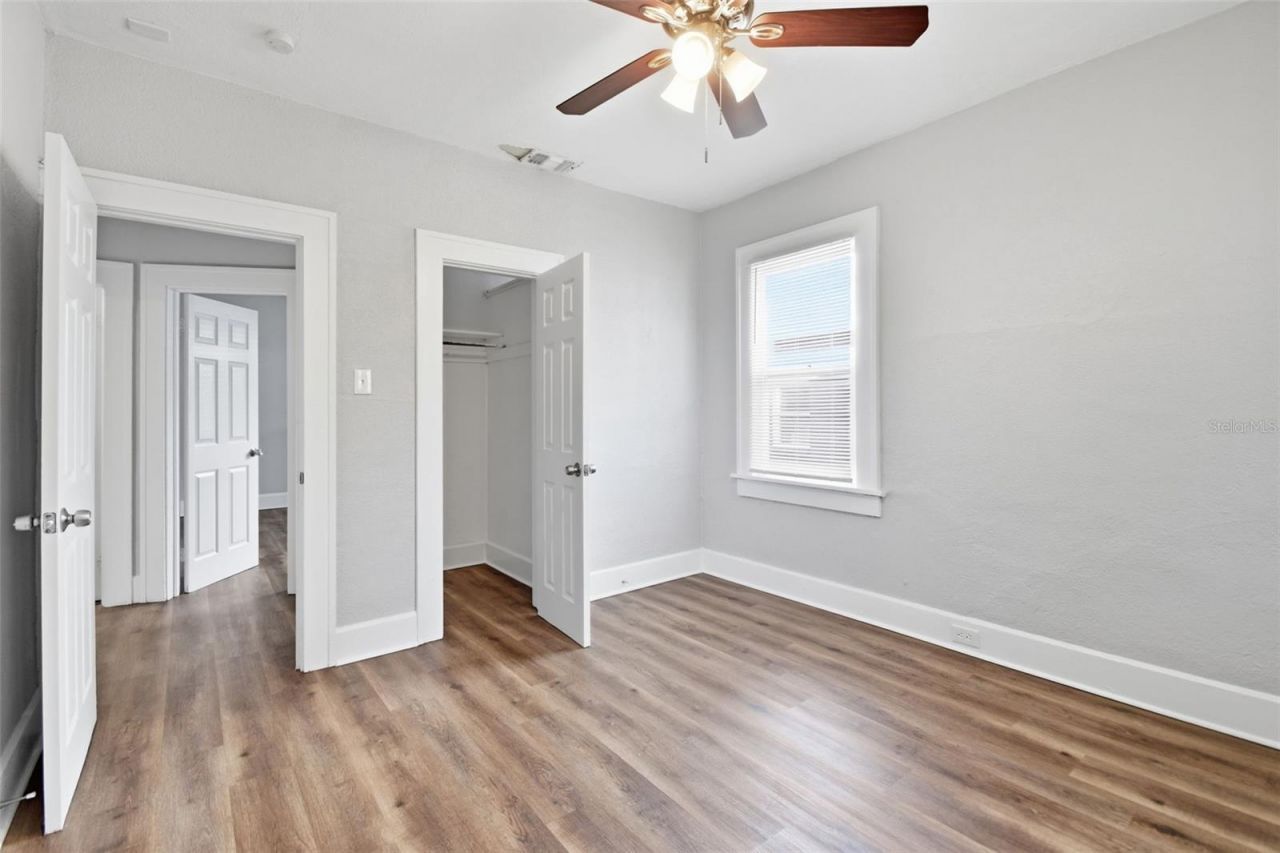 3745 S 16th Avenue S, Saint Petersburg, FL 33711 Photo