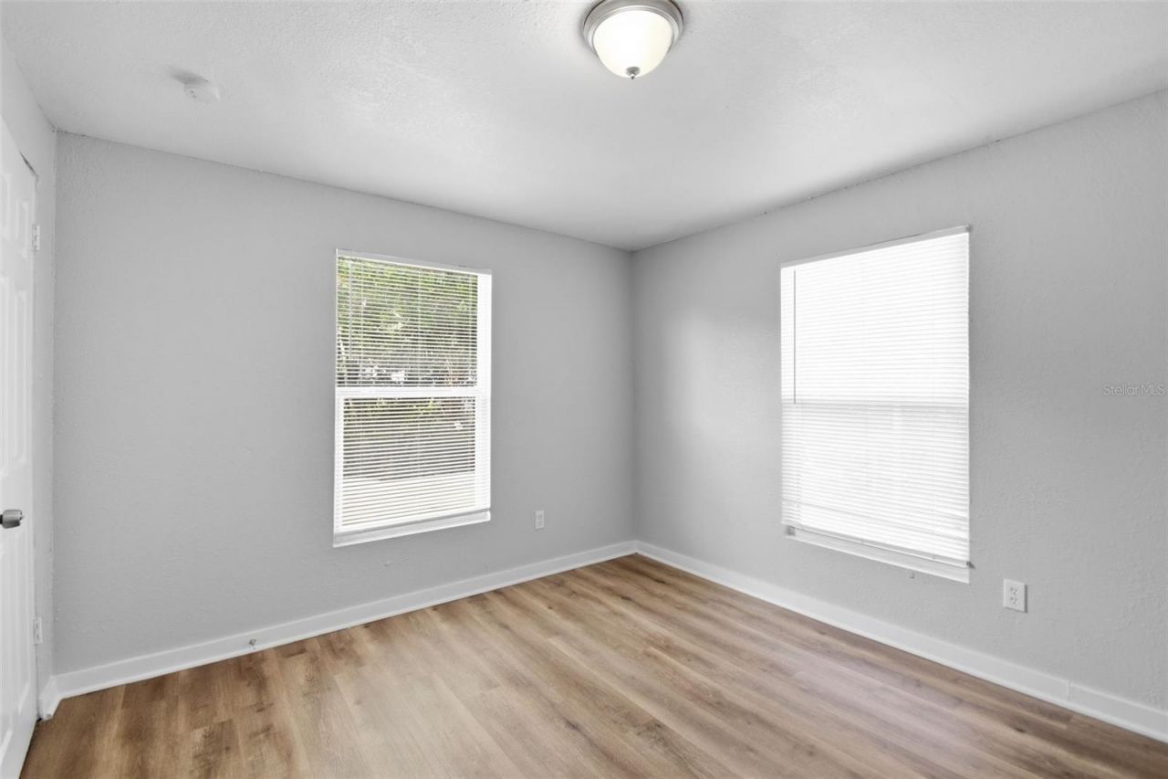 3745 S 16th Avenue S, Saint Petersburg, FL 33711 Photo