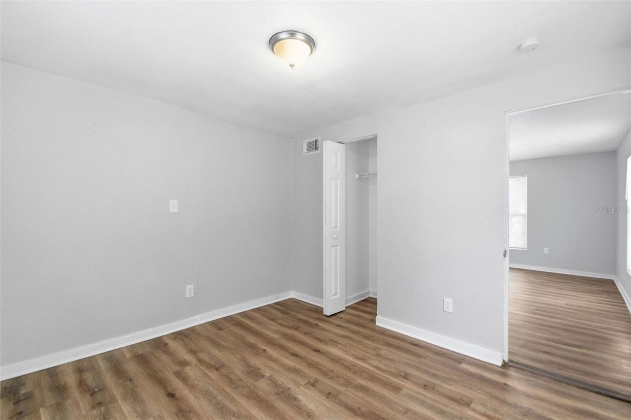3745 S 16th Avenue S, Saint Petersburg, FL 33711 Photo