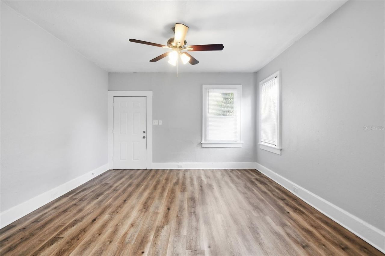 3745 S 16th Avenue S, Saint Petersburg, FL 33711 Photo