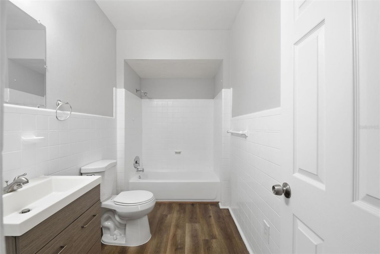 3745 S 16th Avenue S, Saint Petersburg, FL 33711 Photo