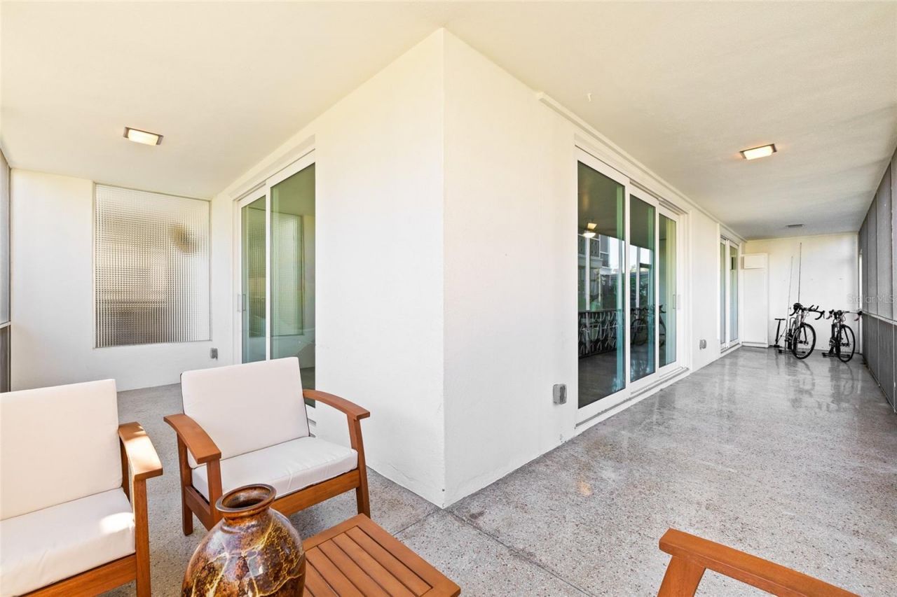 1012 N Shore Drive Ne, Unit 14, Saint Petersburg, FL 33701 Photo