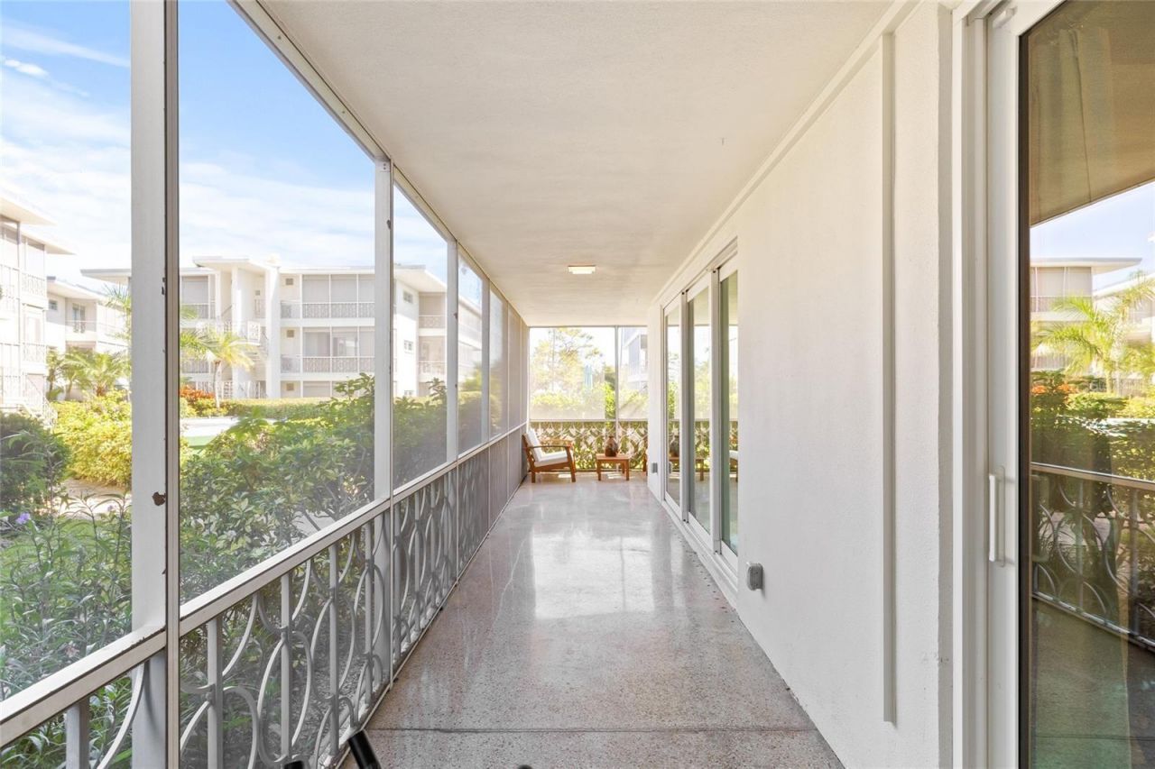 1012 N Shore Drive Ne, Unit 14, Saint Petersburg, FL 33701 Photo