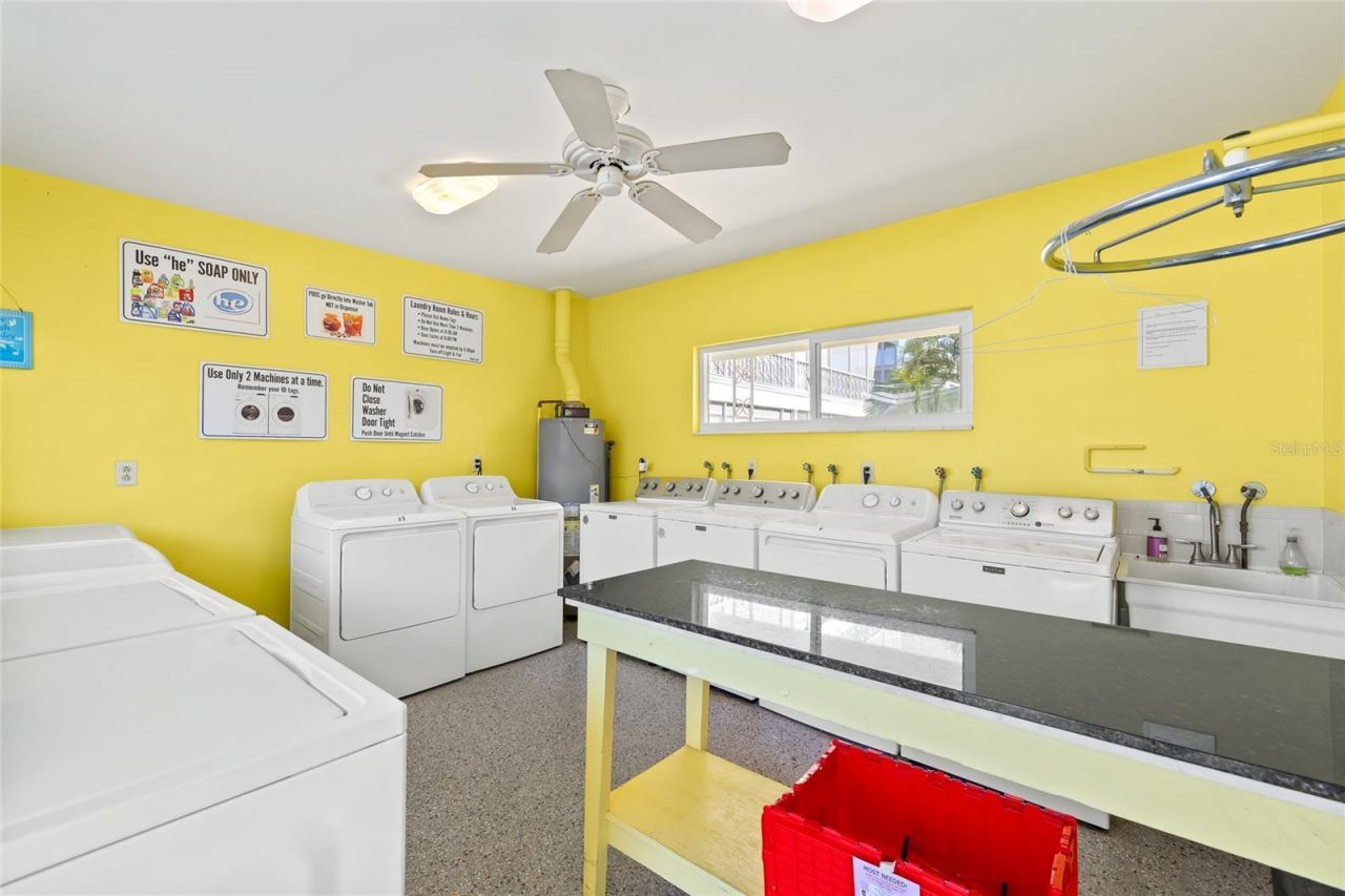 1012 N Shore Drive Ne, Unit 14, Saint Petersburg, FL 33701 Photo