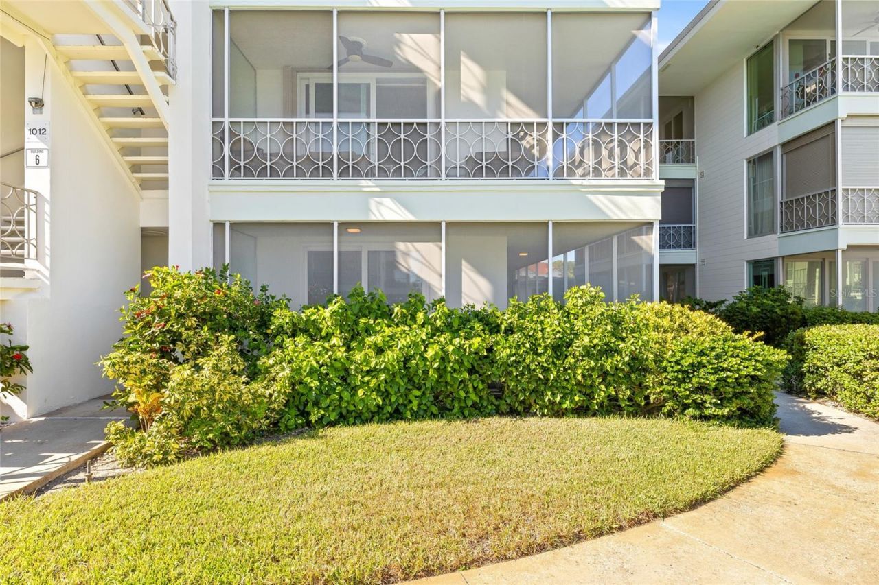 1012 N Shore Drive Ne, Unit 14, Saint Petersburg, FL 33701 Photo