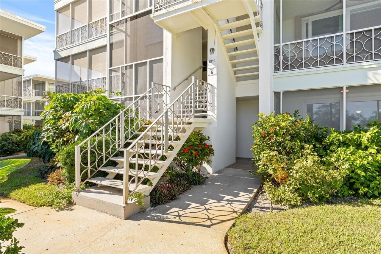 1012 N Shore Drive Ne, Unit 14, Saint Petersburg, FL 33701 Photo