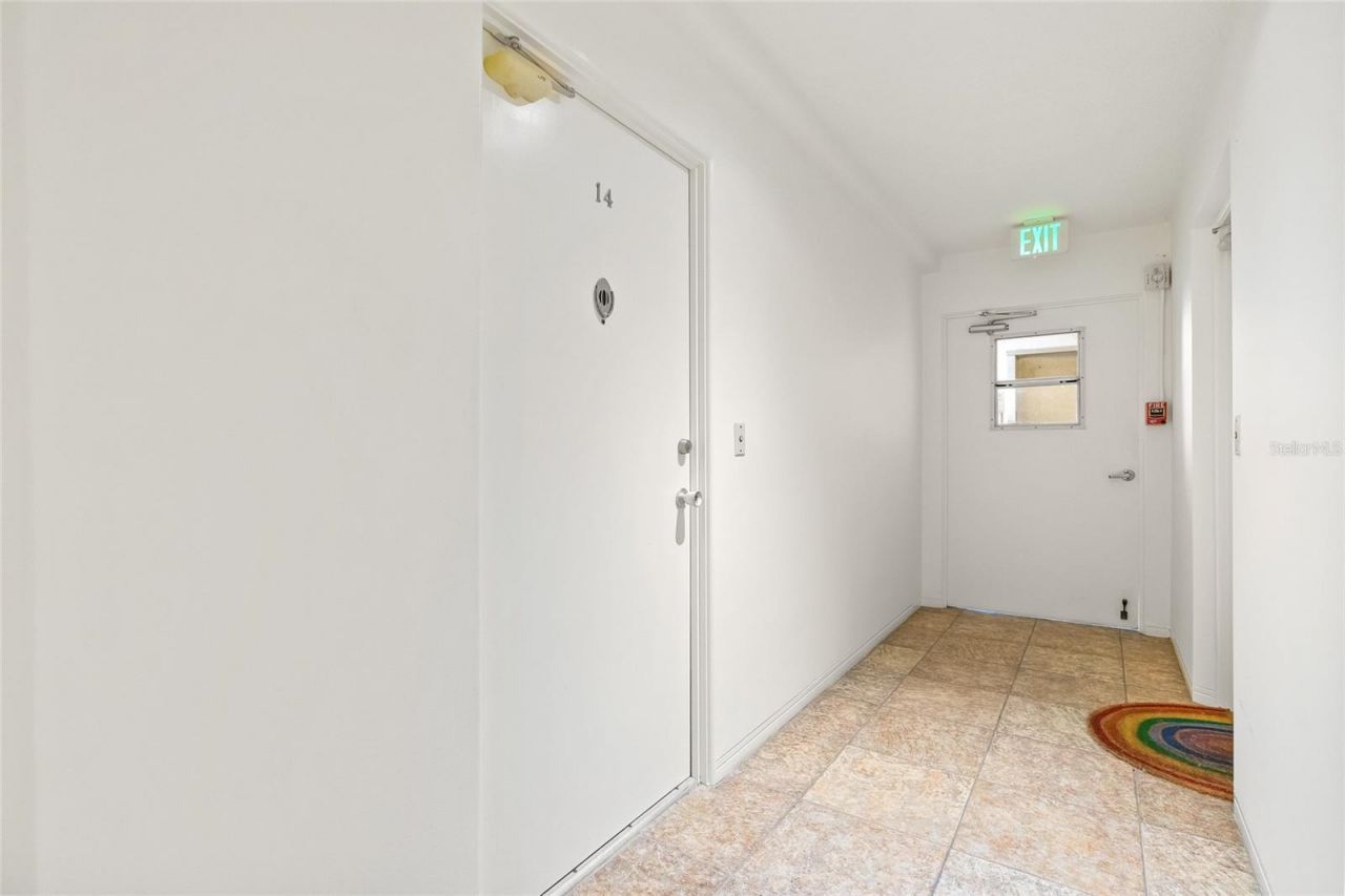 1012 N Shore Drive Ne, Unit 14, Saint Petersburg, FL 33701 Photo