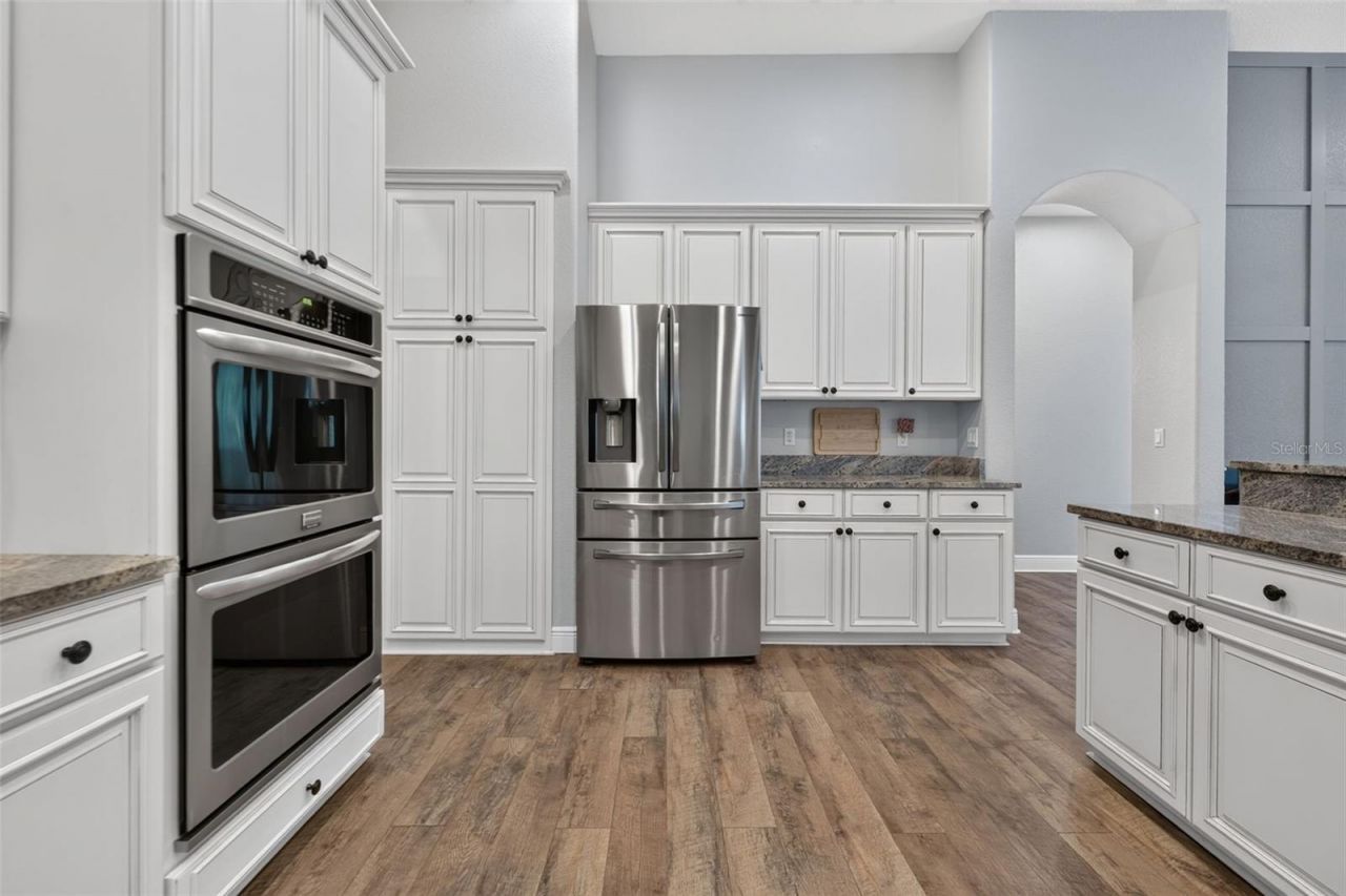 2813 Hampton Place Court, Plant City, FL 33566 Photo