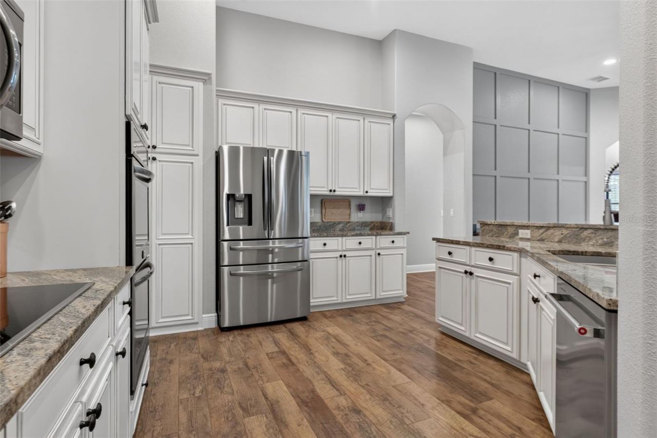 2813 Hampton Place Court, Plant City, FL 33566 Photo