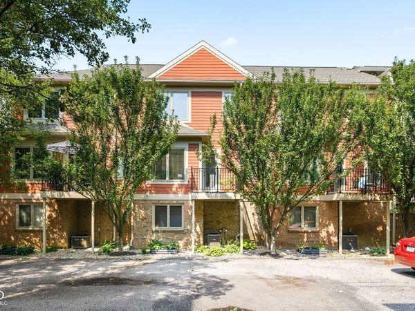 523 Allard Place , Indianapolis, IN 46202