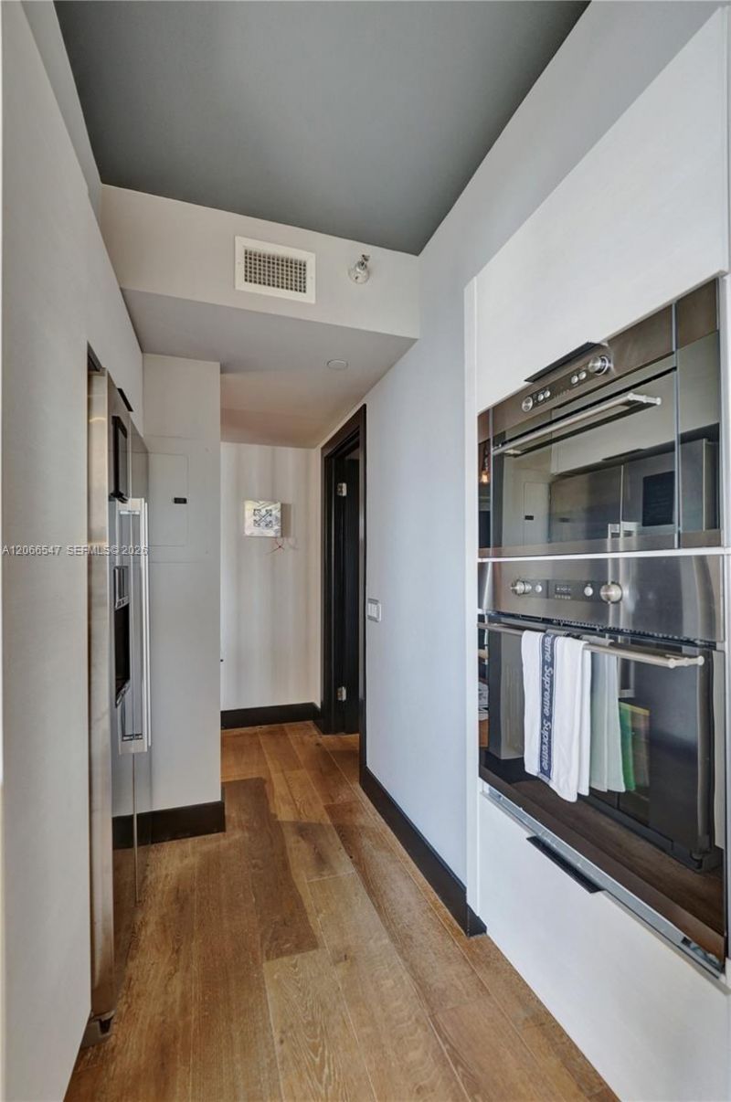 3610 Yacht Club Dr , Unit 1206, Aventura, FL 33180 Photo