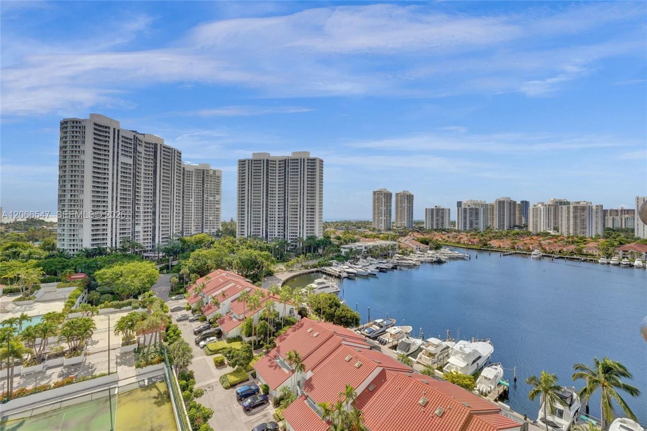 3610 Yacht Club Dr , Unit 1206, Aventura, FL 33180 Photo