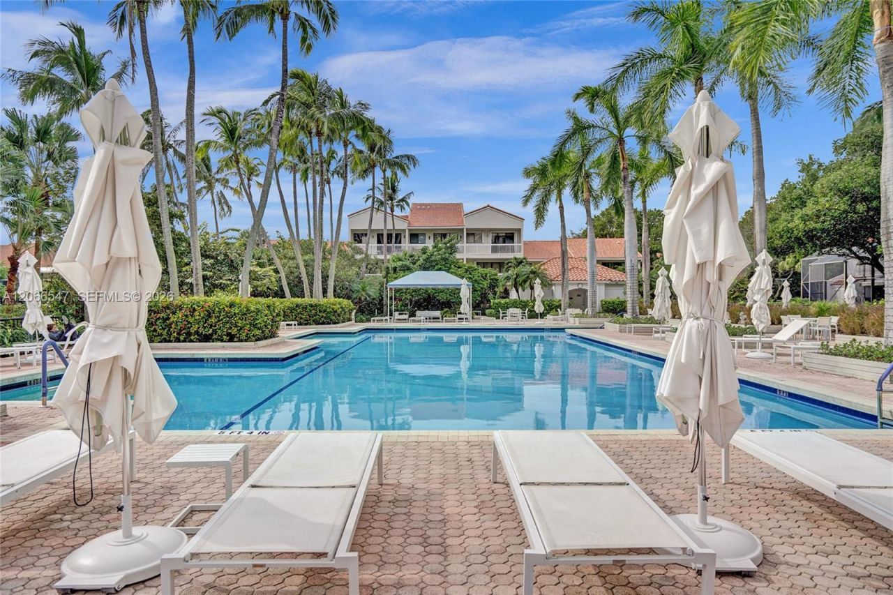 3610 Yacht Club Dr , Unit 1206, Aventura, FL 33180 Photo