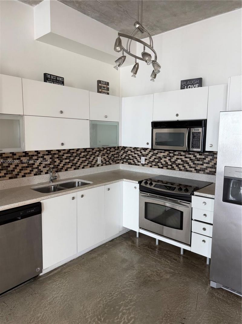 234 NE 3rd St , Unit 1603, Miami, FL 33132 Photo