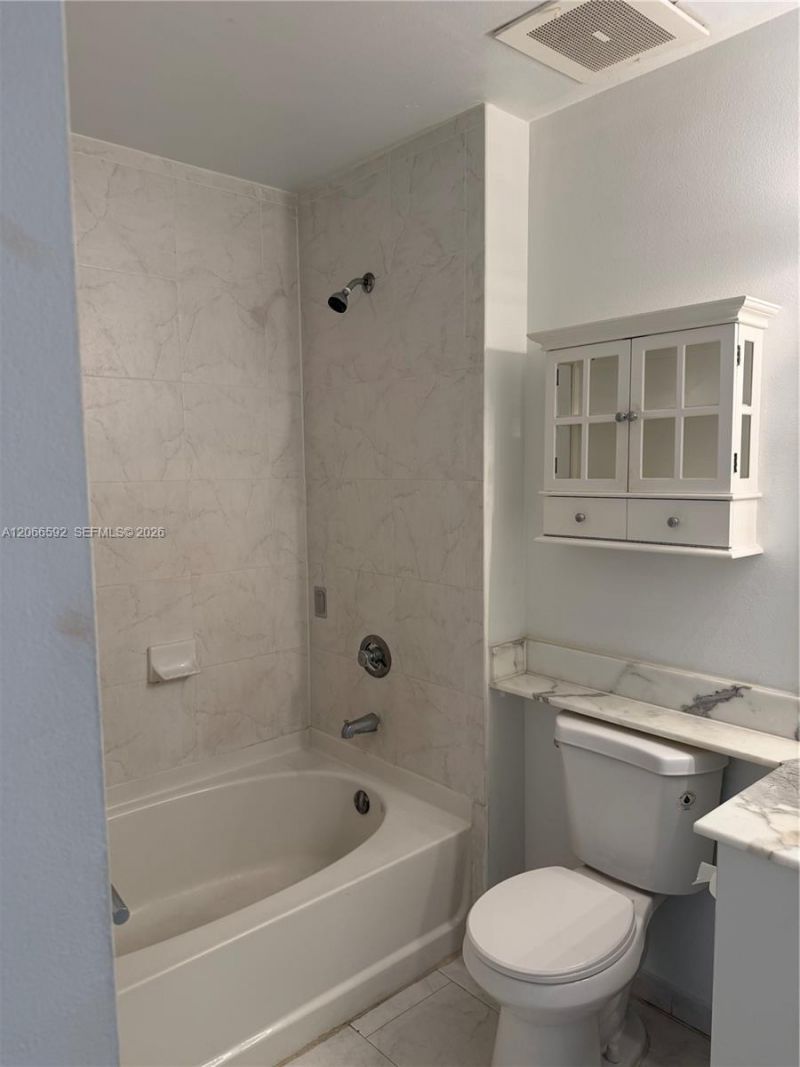 234 NE 3rd St , Unit 1603, Miami, FL 33132 Photo