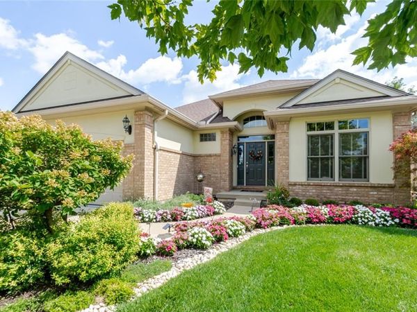 900 Eagle Run Drive, Centerville, OH 45458
