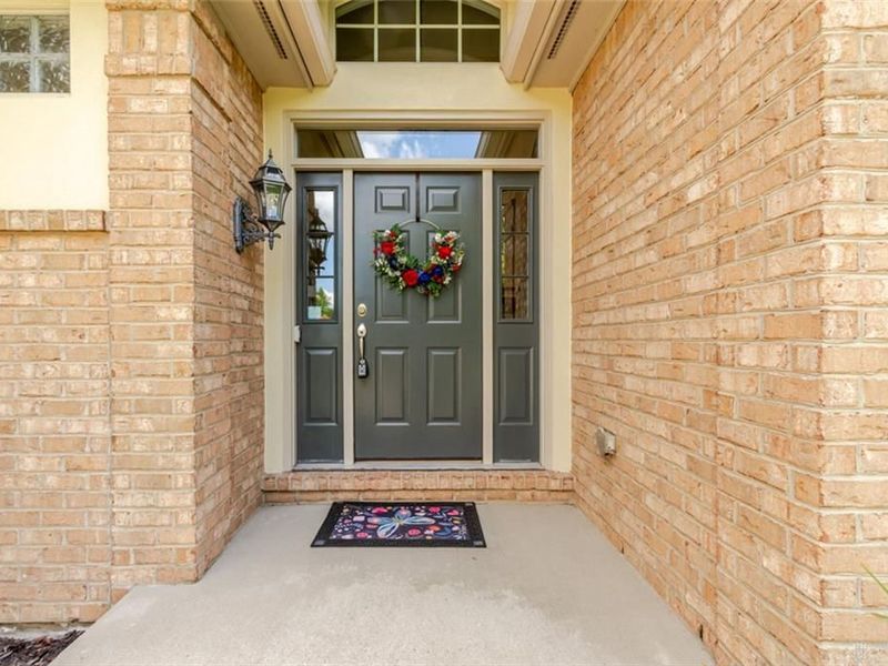 900 Eagle Run Drive, Centerville, OH 45458 Photo 3
