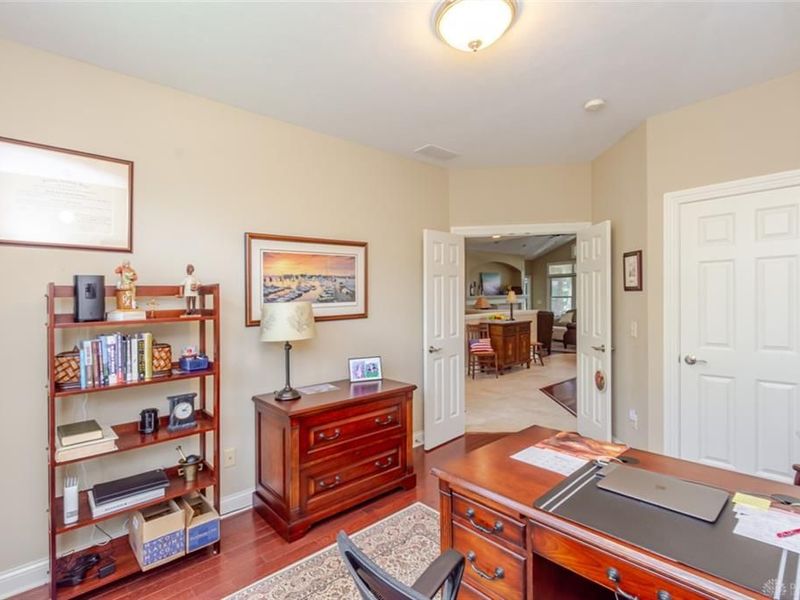 900 Eagle Run Drive, Centerville, OH 45458 Photo 8