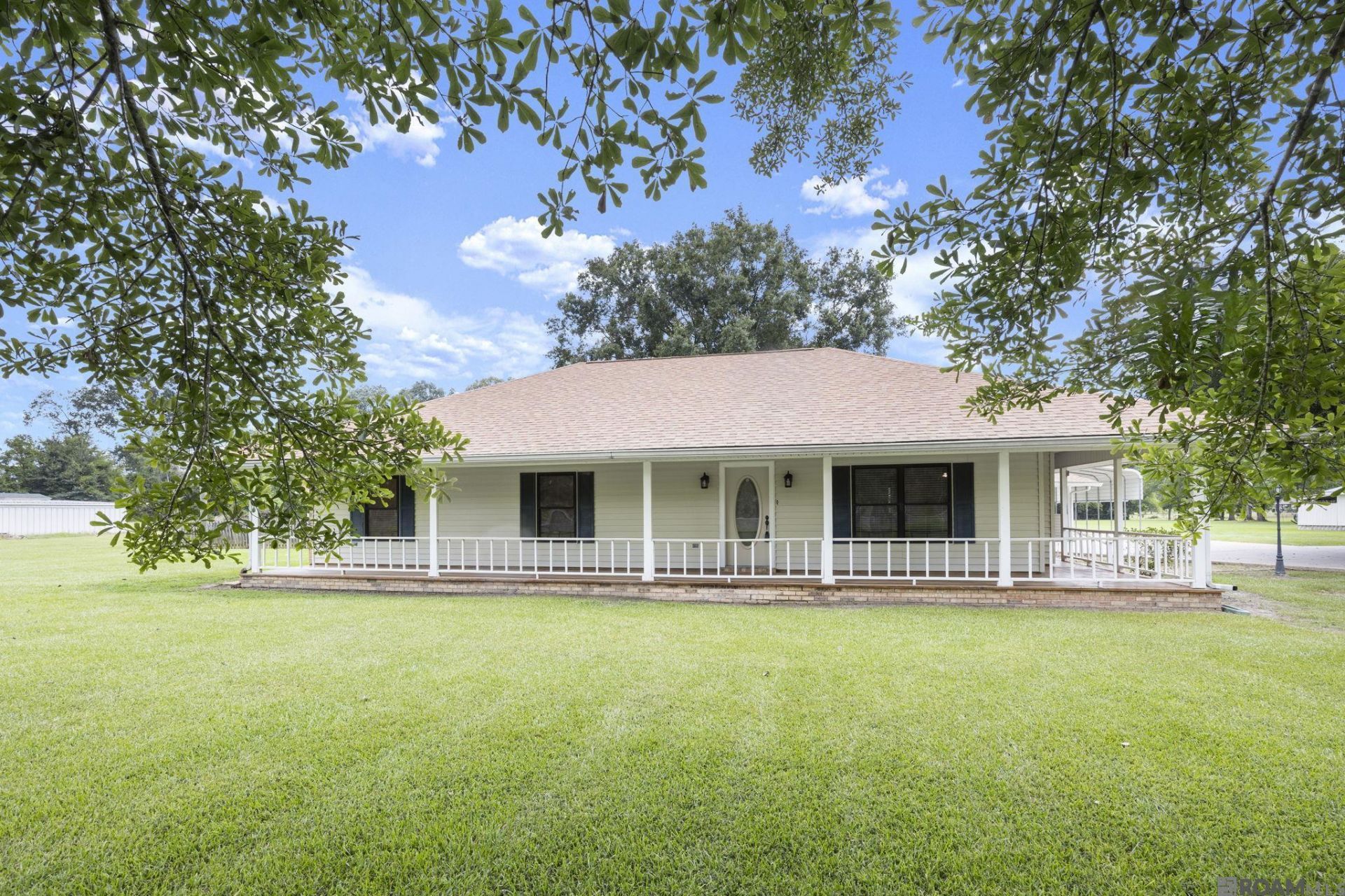 42090 Devall Rd, Prairieville, LA 70769 Main Photo