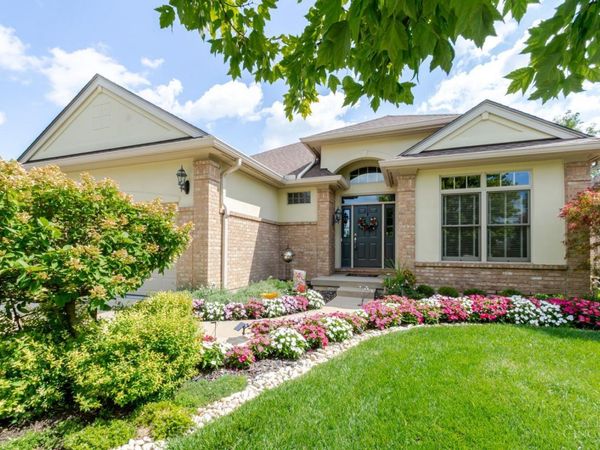 900 Eagle Run Drive, Centerville, OH 45458