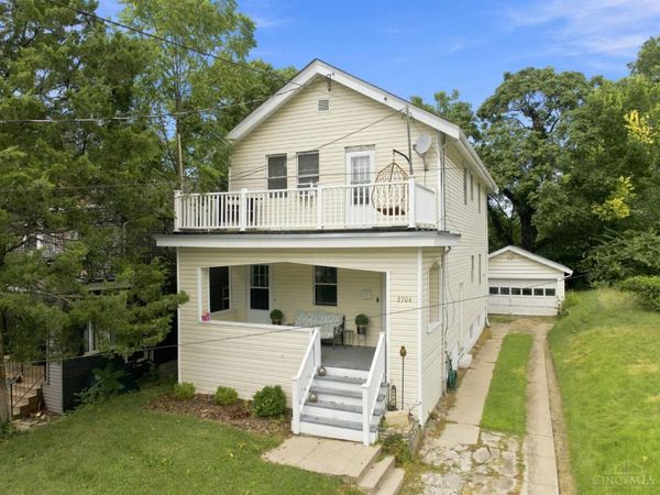 2704 Minot Avenue, Cincinnati, OH 45209