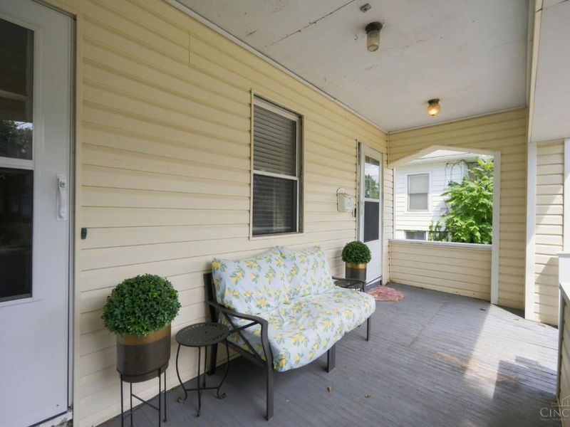 2704 Minot Avenue, Cincinnati, OH 45209 Photo 3