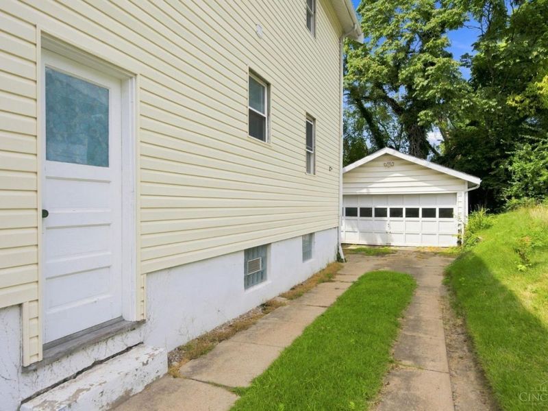 2704 Minot Avenue, Cincinnati, OH 45209 Photo 46
