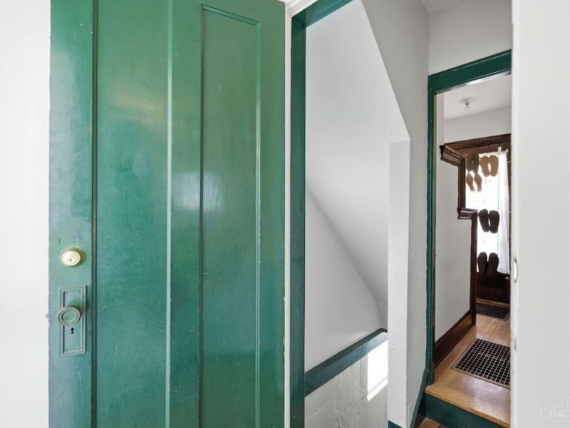2704 Minot Avenue, Cincinnati, OH 45209 Photo 6