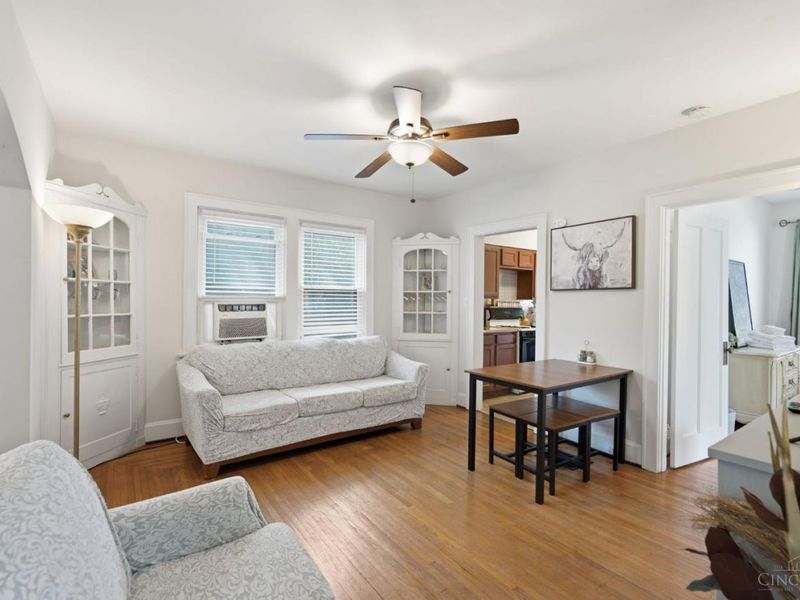 2704 Minot Avenue, Cincinnati, OH 45209 Photo 9