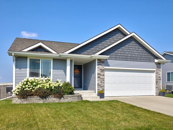 3312 Locust Street SW, Bondurant, IA 50035
