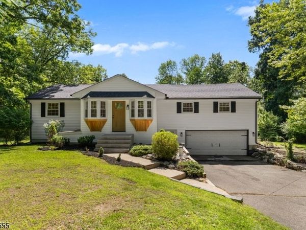 89 Ridge Rd, Frankford, NJ 07826
