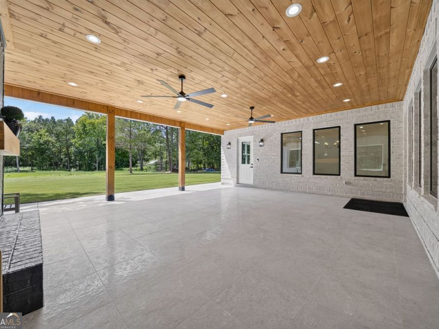 Property Image 76