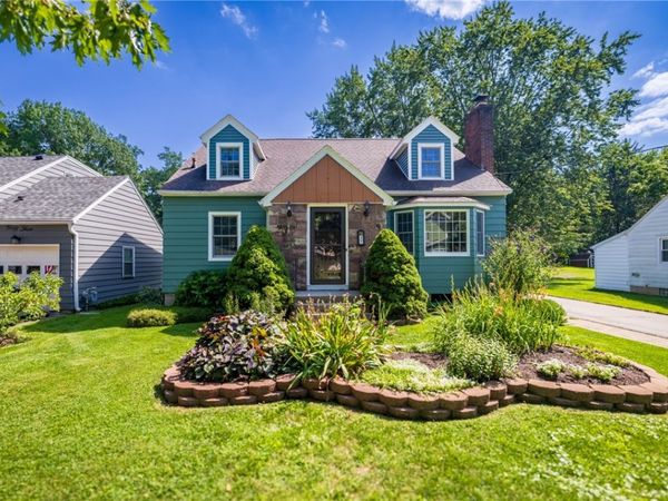 37 Fuller Avenue, Webster, NY 14580