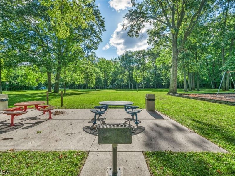 342 Inwood Boulevard, Avon Lake, OH 44012 Photo 31