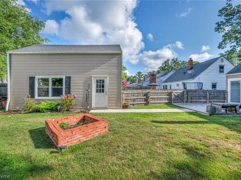 342 Inwood Boulevard, Avon Lake, OH 44012 Photo 8