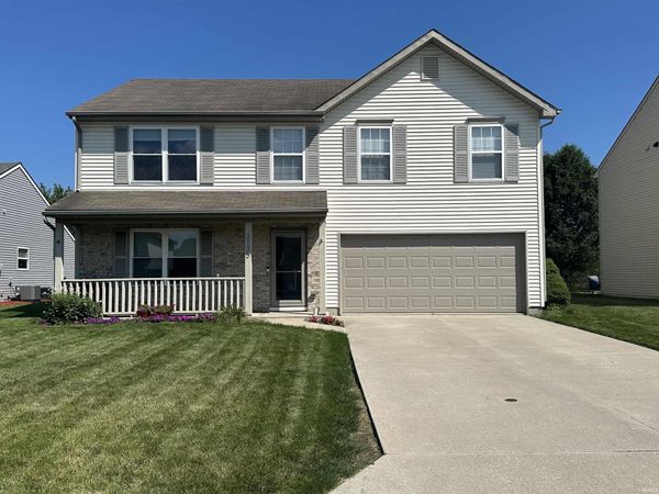 3735 Claystone Cove, New Haven, IN 46774