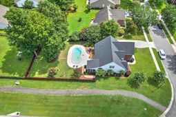 101 Tanglewood Circle photo 4