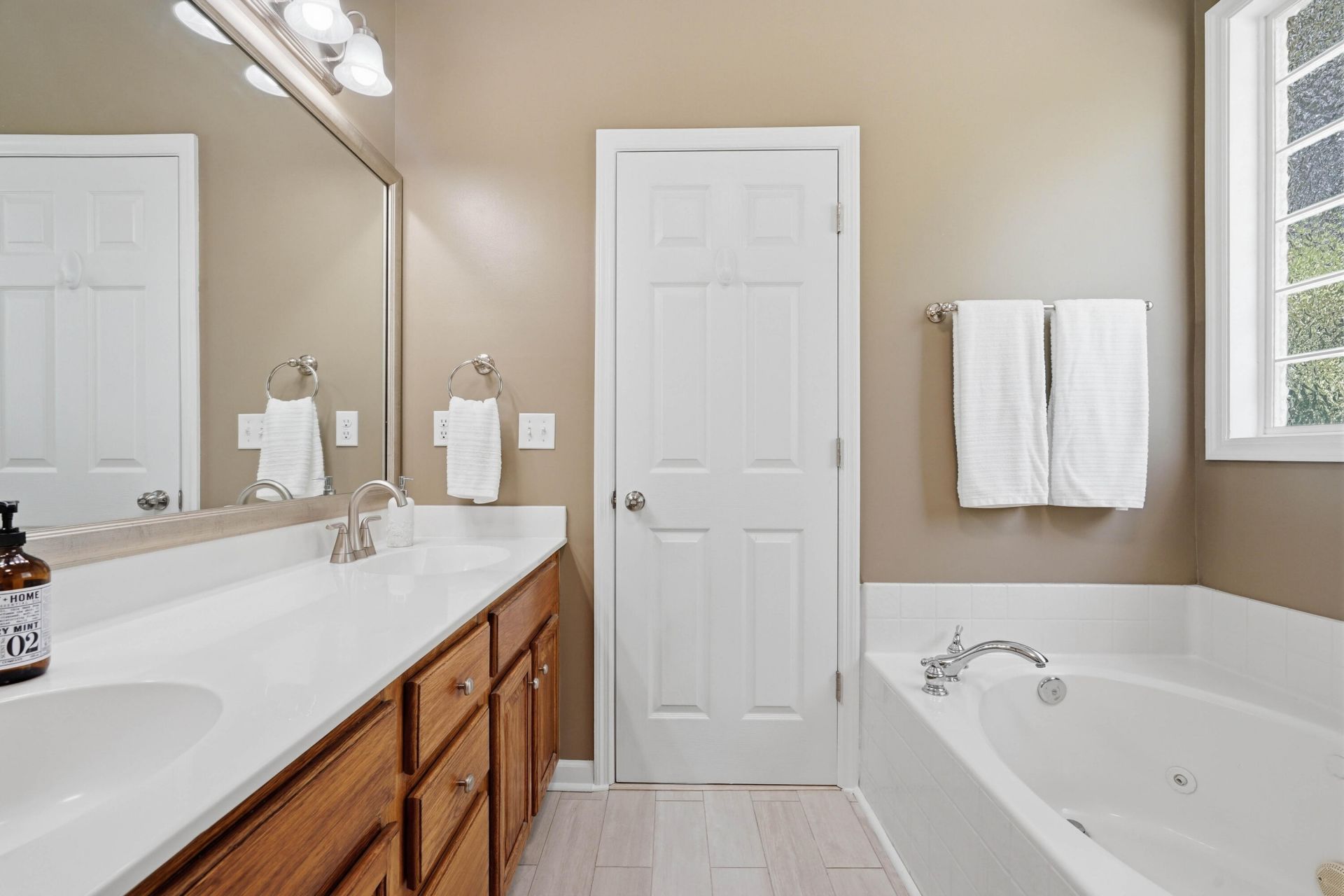 101 Tanglewood Circle Photo 38