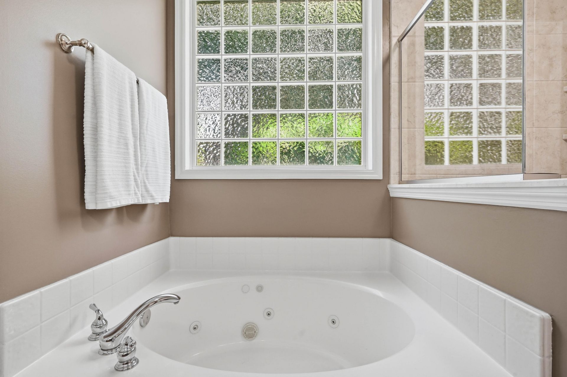101 Tanglewood Circle Photo 42