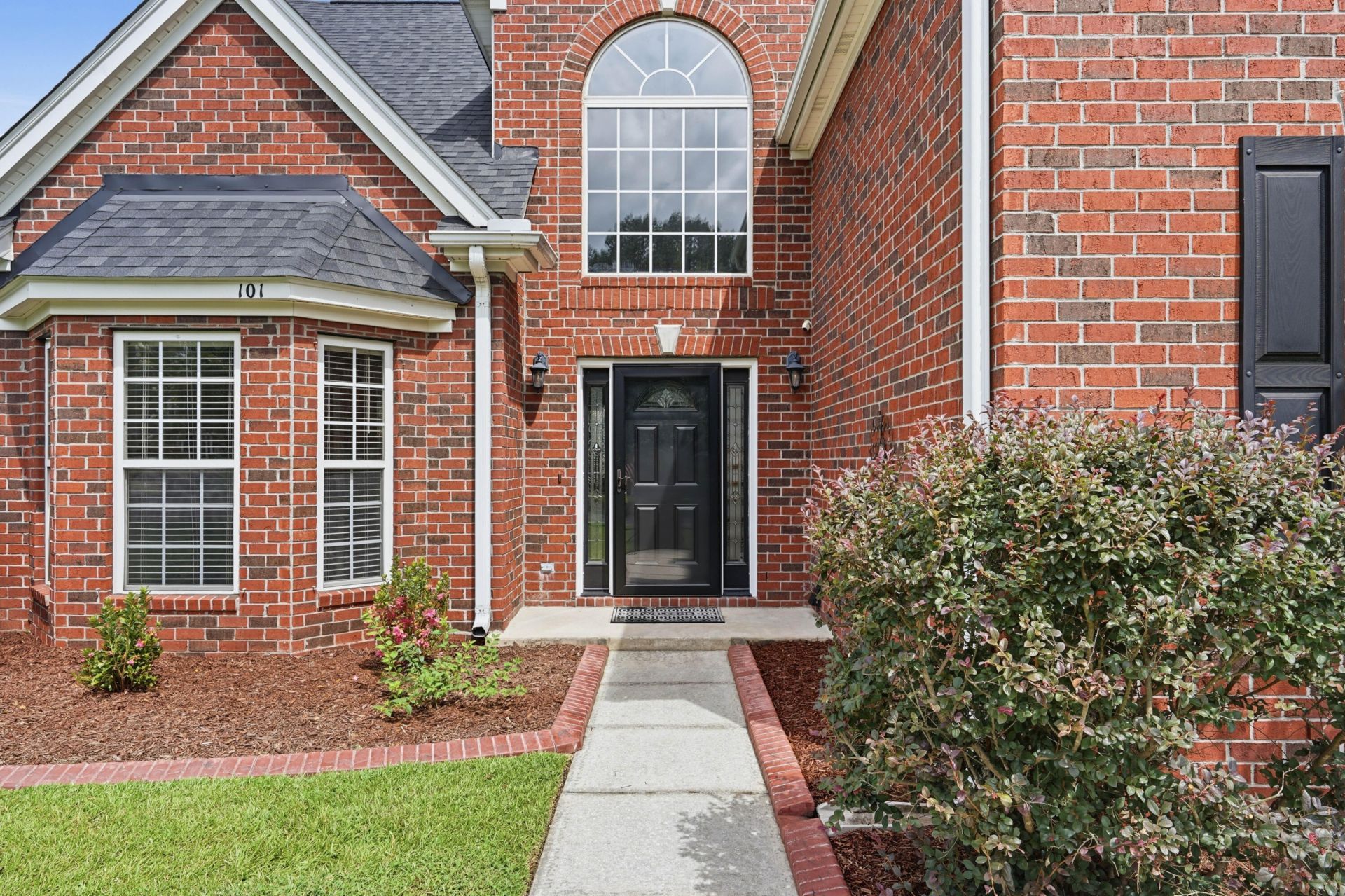 101 Tanglewood Circle Photo 5