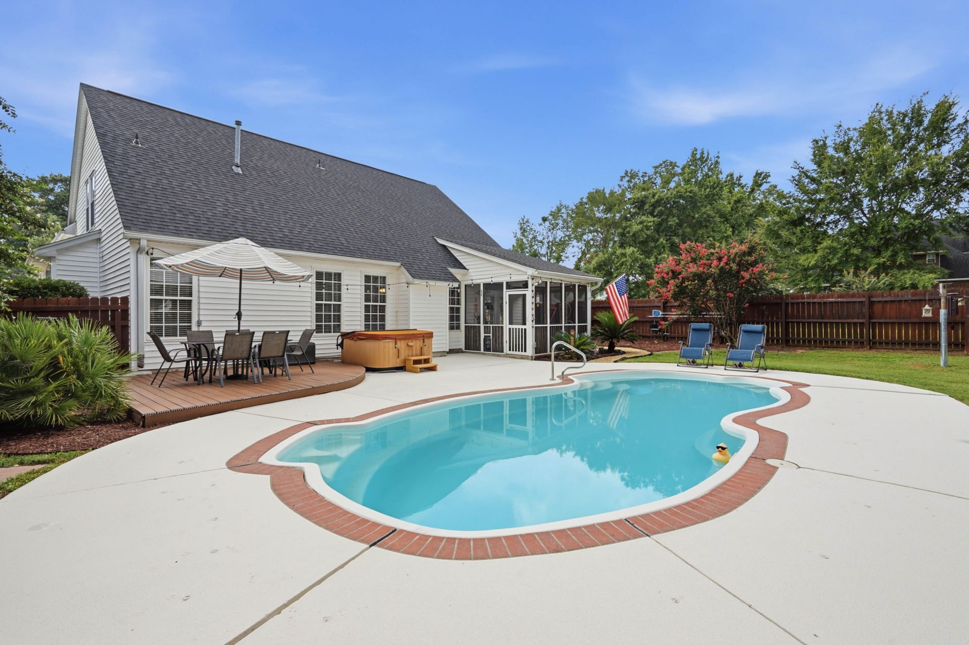 101 Tanglewood Circle Photo 59