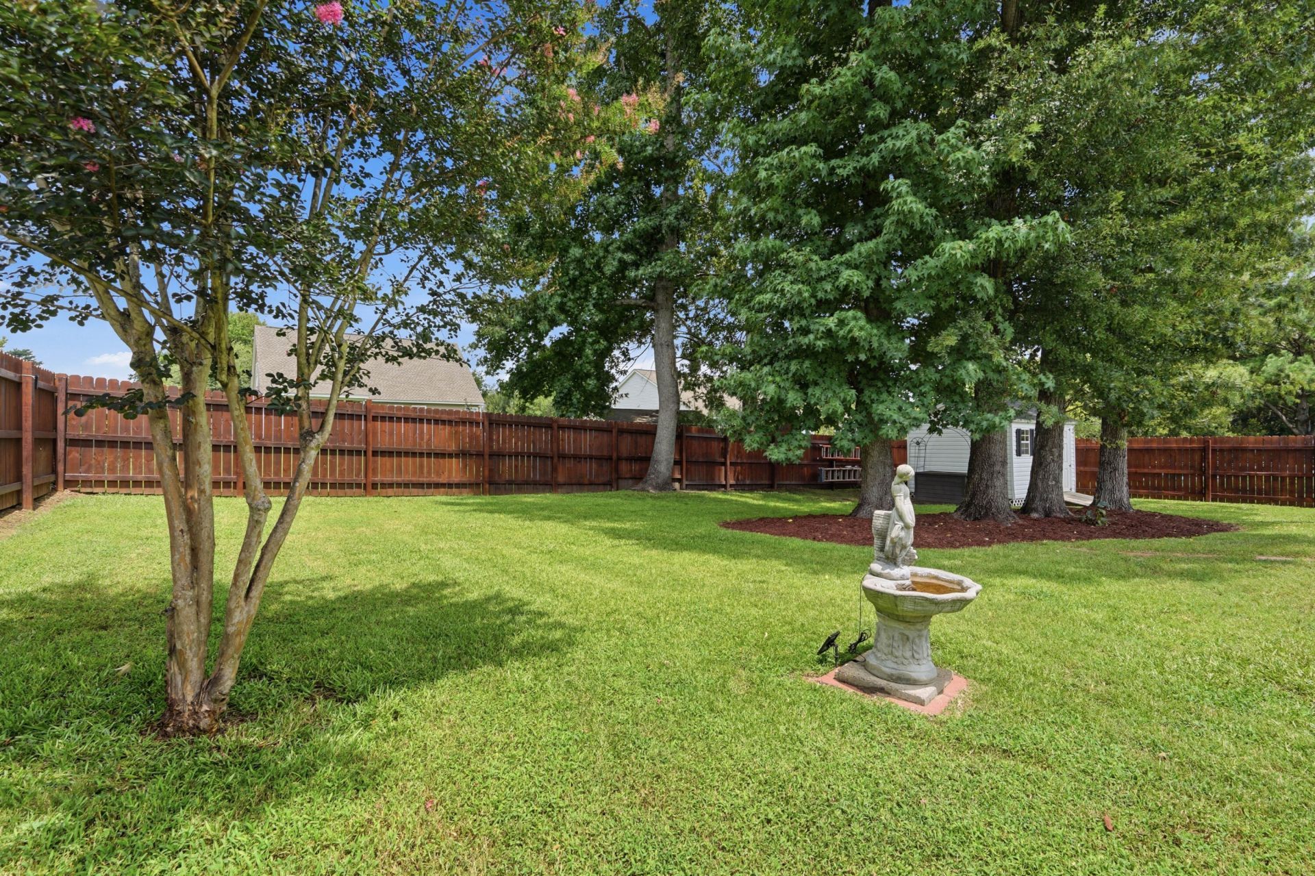 101 Tanglewood Circle Photo 64