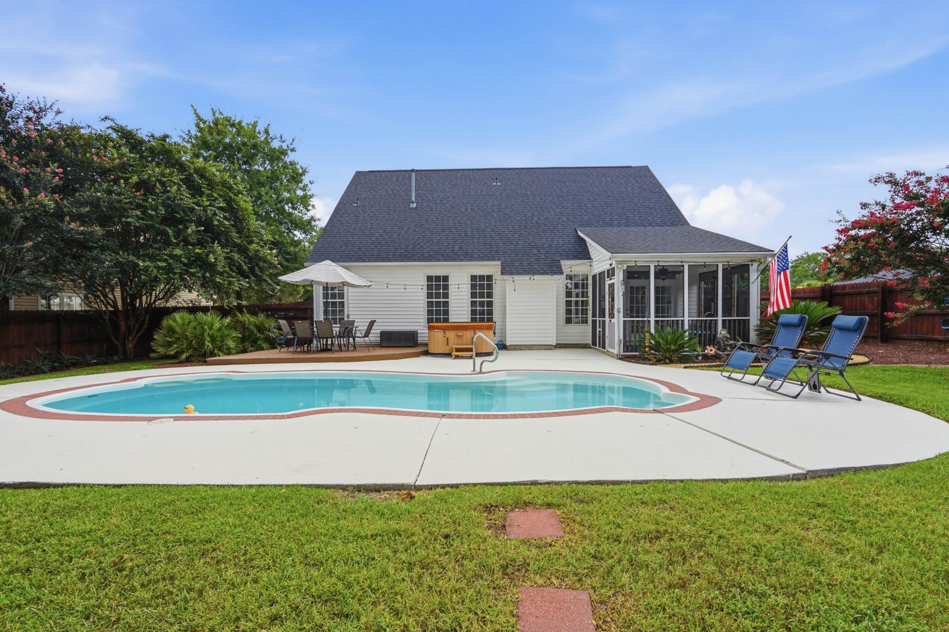 101 Tanglewood Circle Photo 65